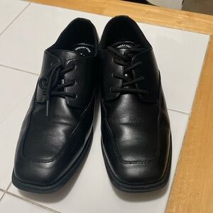 Mens memory foam dress shoes.